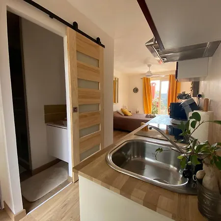 Appartement Indépendant à *