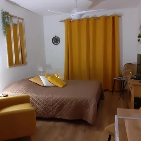 Indépendant à Bormes-les-Mimosas
